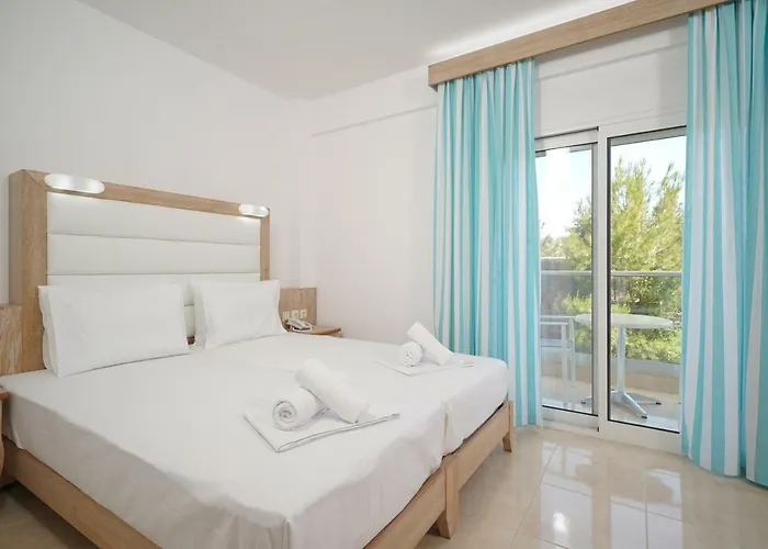 Otel La Santa Chrysi Ammoudia